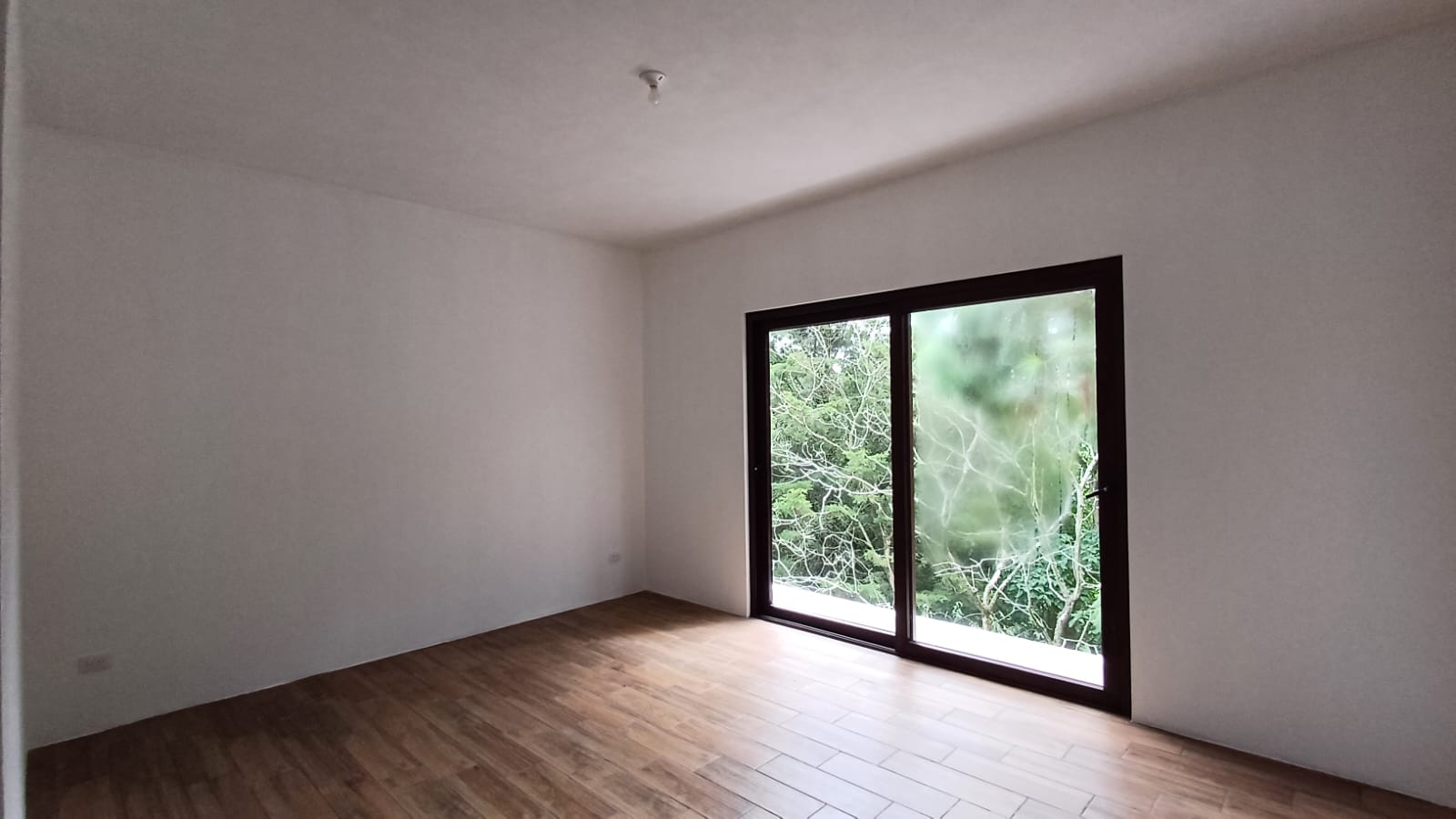 Casa en Carretera a El Salvador - 160 Metros 11 Image