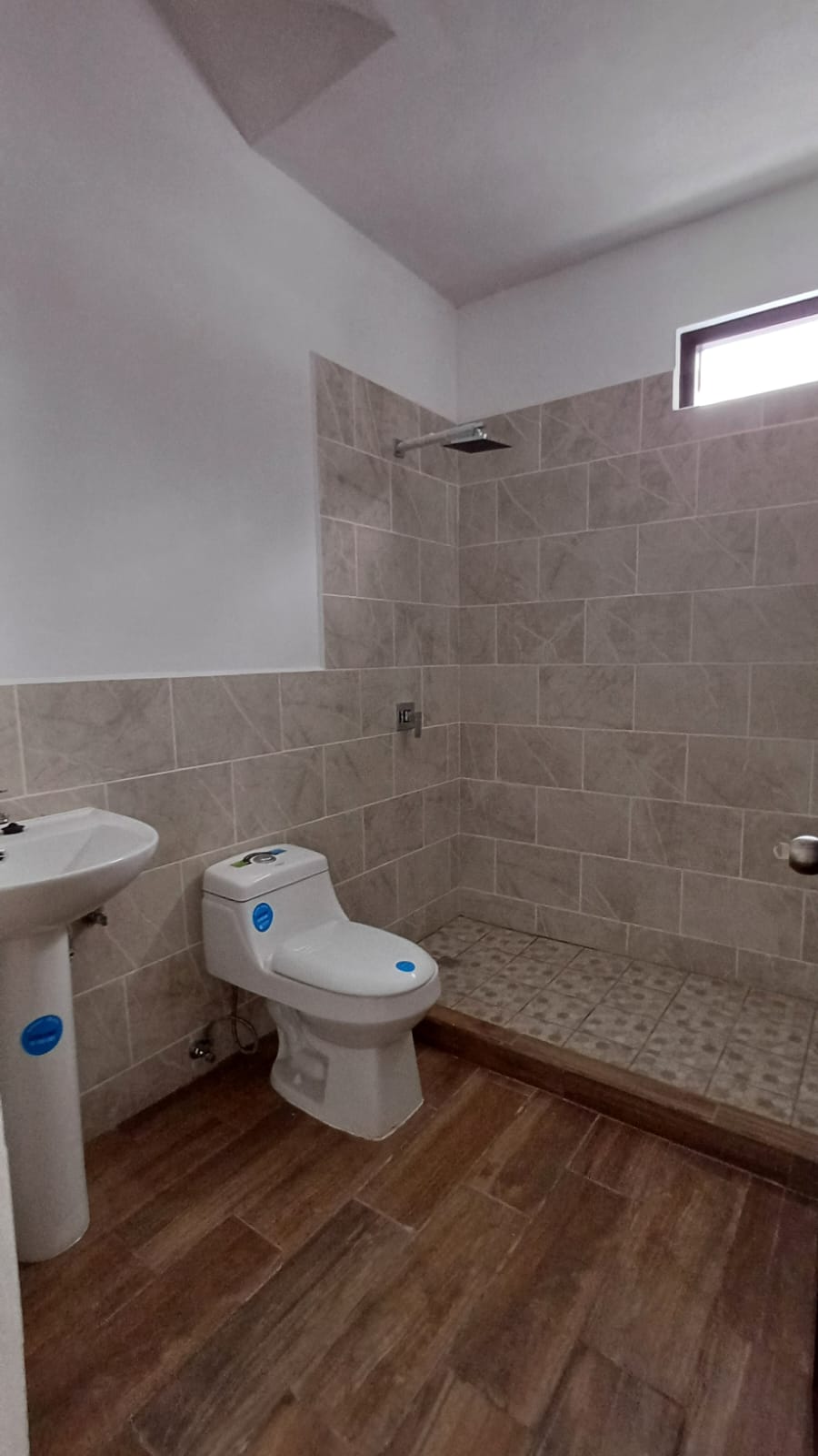 Casa en Carretera a El Salvador - 160 Metros 8 Image